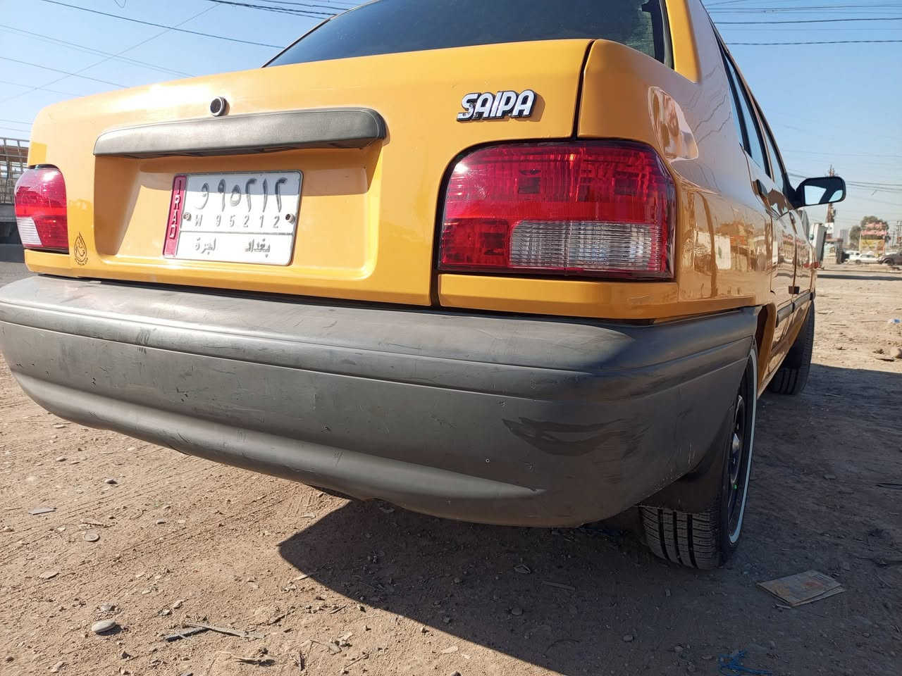 التفاصيل داخل الصور
