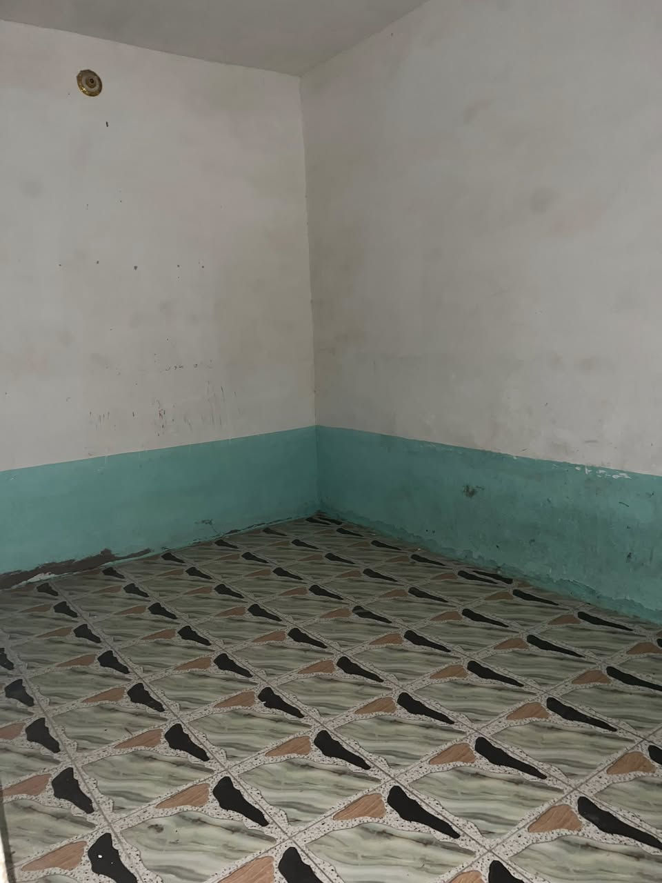 بيت ايجار ب150 فقط
بيت 🏠 للايجار 50

السعر 150

الموقع 📌 حي النداء قرب جامع حبيب ابن مظاهر

 يحتوي غرفه واستقبال و مطبخ وصاله وصحيات  

@سيد مقتدى

***********
