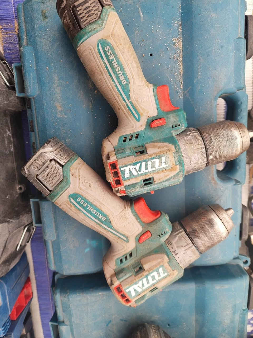 ‏‪***********‬‏
