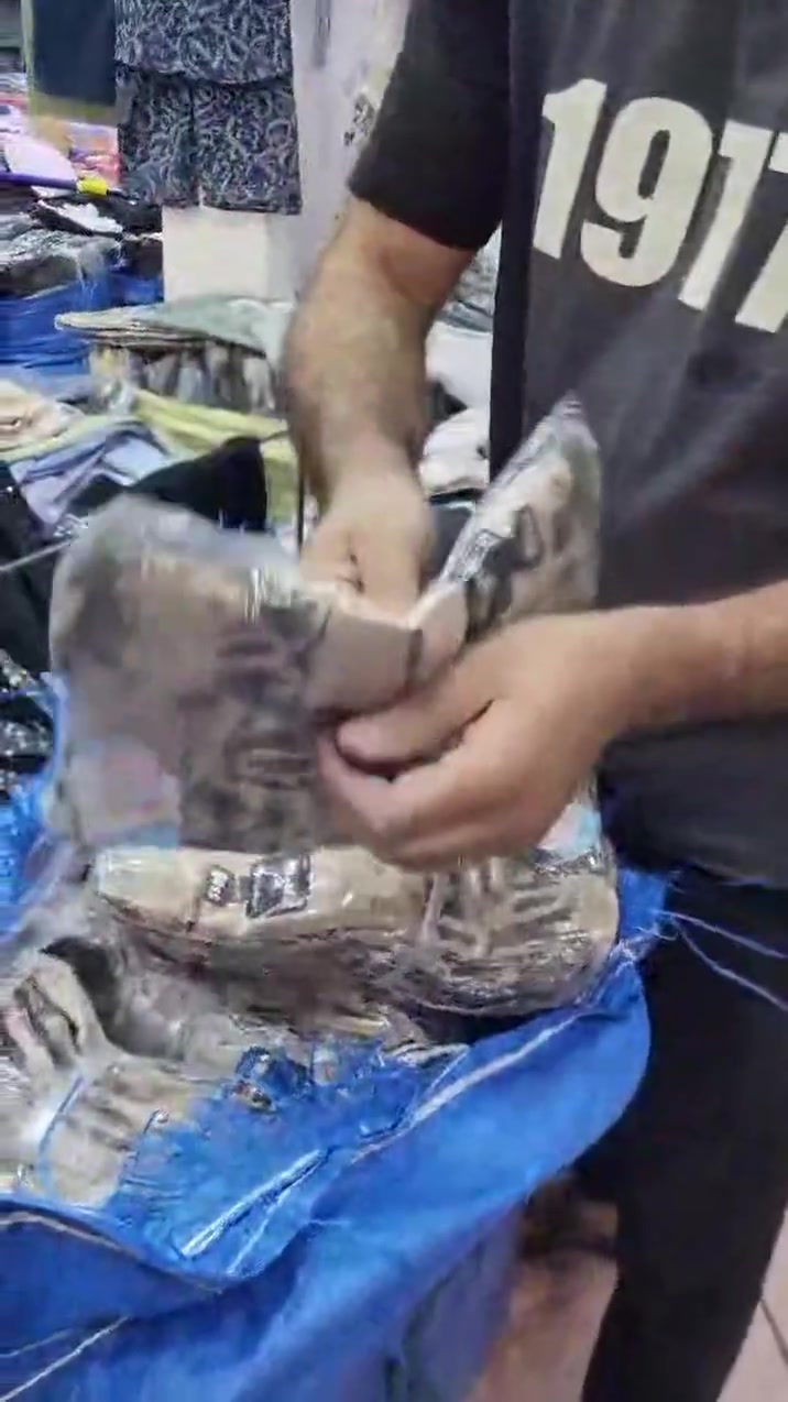 تراك ولادي سعر الدرزن 30 الف


**إذا كنت صاحب هذا الإعلان وتريد حذفه لأي سبب، رجاءا أرسل رسالة إلى الدعم الفني**