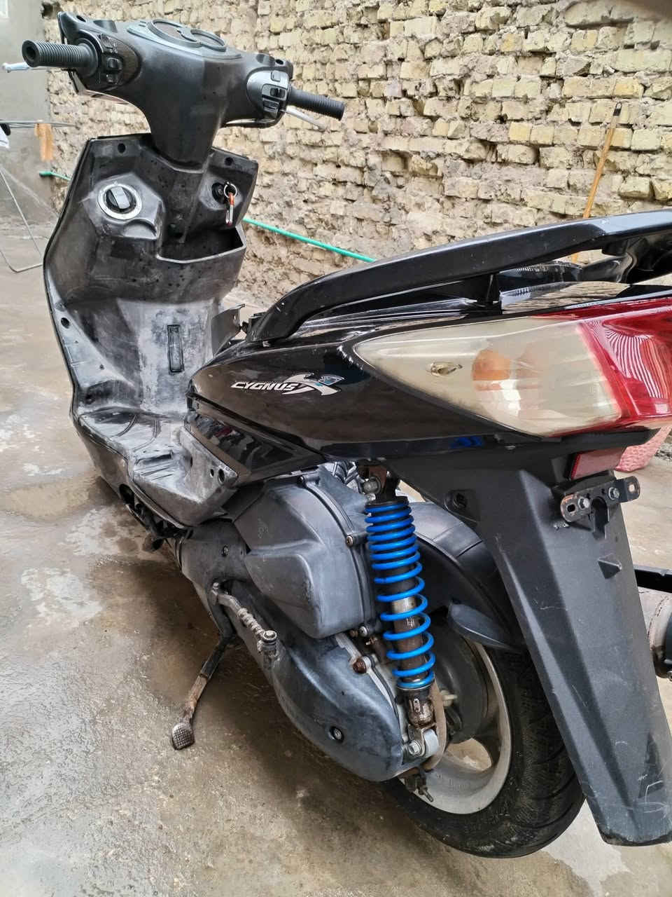 متاح حالياََ
دراجه نوع سكنس فحل ياباني
ستاند كهربائي قبغ نفخ نوزل
ال لون اسود
سكليتر خطين دراجه  ملحه مكينه مكفوله برغي ما مفتوح بيها روح الاي فيتر
دراجه شلعه ومعدل العنوان حي القاهره الثانيه بل قرب من جسر البنوك 
***********
