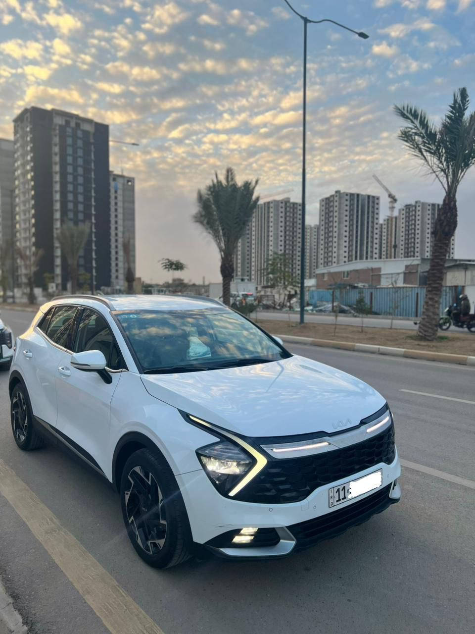 السلام عليكم من رخصة ادارة الكروب
عندي كيا سبورتج موديل 2024 رقم بغداد

بسمي وارد خليجي مكفولة من الضربه والصبغ

والبارد وبيه سونار فحص مرفق سيارة 

جديدة وبلخير والعافيه على الي تكون من نصيبه

السعر ب 213 ورقه 

العنوان / بغداد / الكرخ . 

رقمي *********** وبي واتساب.
