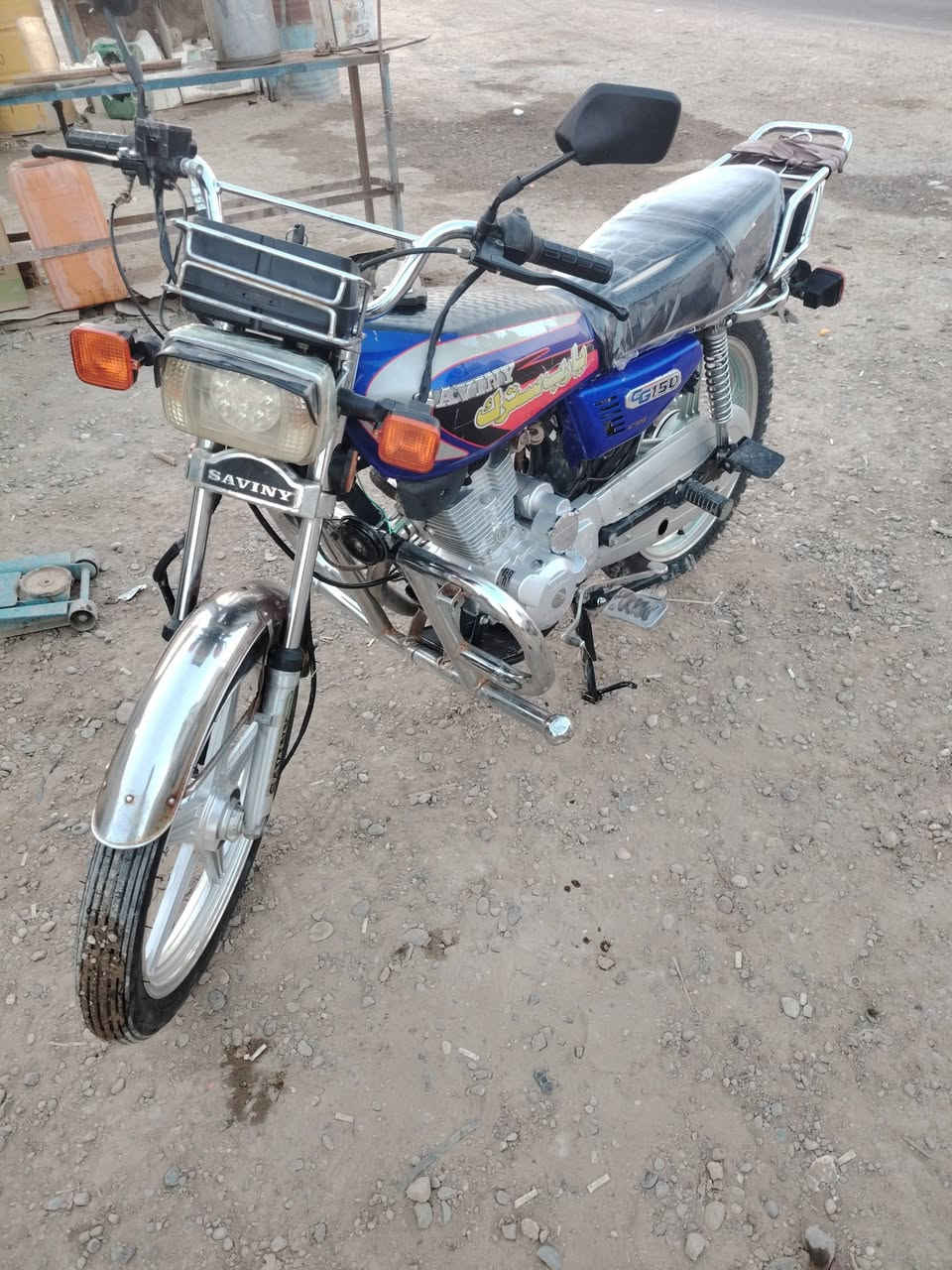 سيفان خمسه كير كلوشقال منفيس موجود المكان موصل السعر 500 بي مجال الشراي ***********
