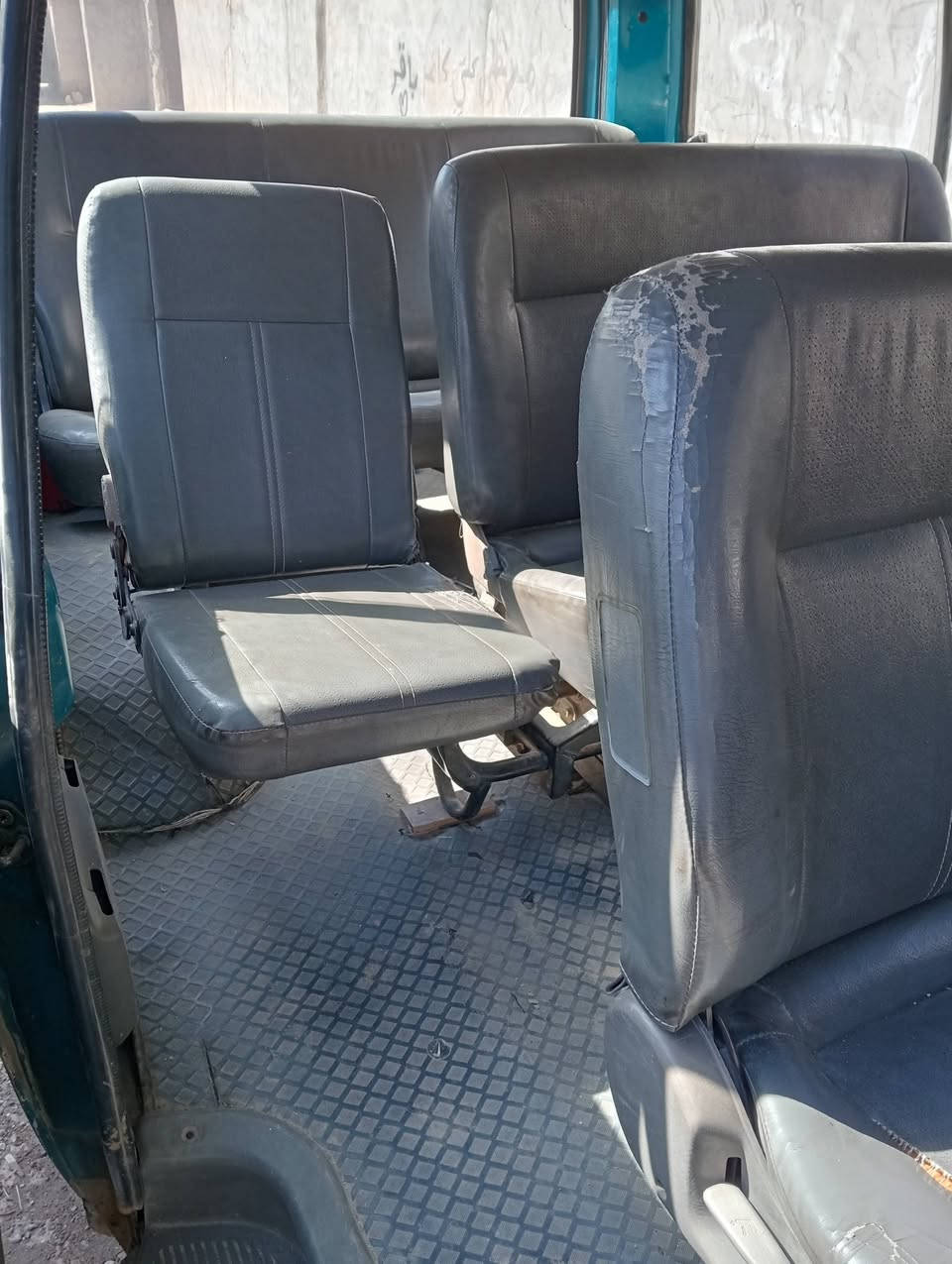 يريجوموديل 1999كامل مواصفات مكينه 2700جديدةوكيرواكسن كفاله كهربائيات شغاله شواصي كفاله معجون بس باب السلايت حداديه جديدة تايرات جددسنويه بسمي جديدة مصفرة غرمات اتصال ع هذا الرقم موجود***********
