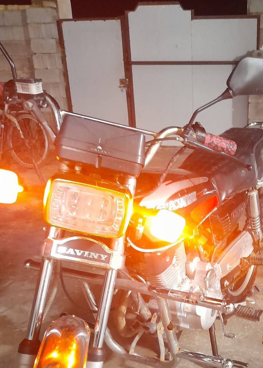 سلام عليكم
دراجه سيفان

موديل 2020

دراجه نضيفه مكفوله كفاله عامه

نكره سلف شلعه معدل

دراجه نضيفه خير من الله

سعر450 بي مجال

بيه أوراق كامله

مكان ديالى ناحية الوجيهيه

تواصل على هذا رقم 👇

***********
