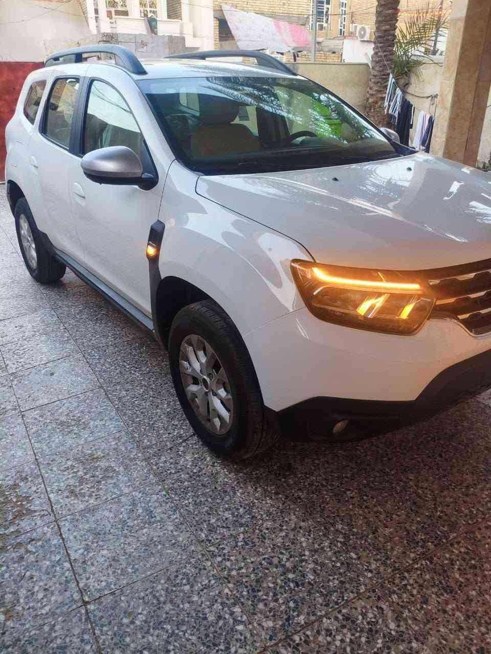 رينو داستر مديل 25 زيرو ما ماشيه  صفر كيلو متر حره تترقم وين ماتحب 
محرك تنفس طبيعي ياباني
كامل مواصفات عدا الفتحه
مكان بغداد. سعر  150 بيه مجال
خاص او واتساب ***********
