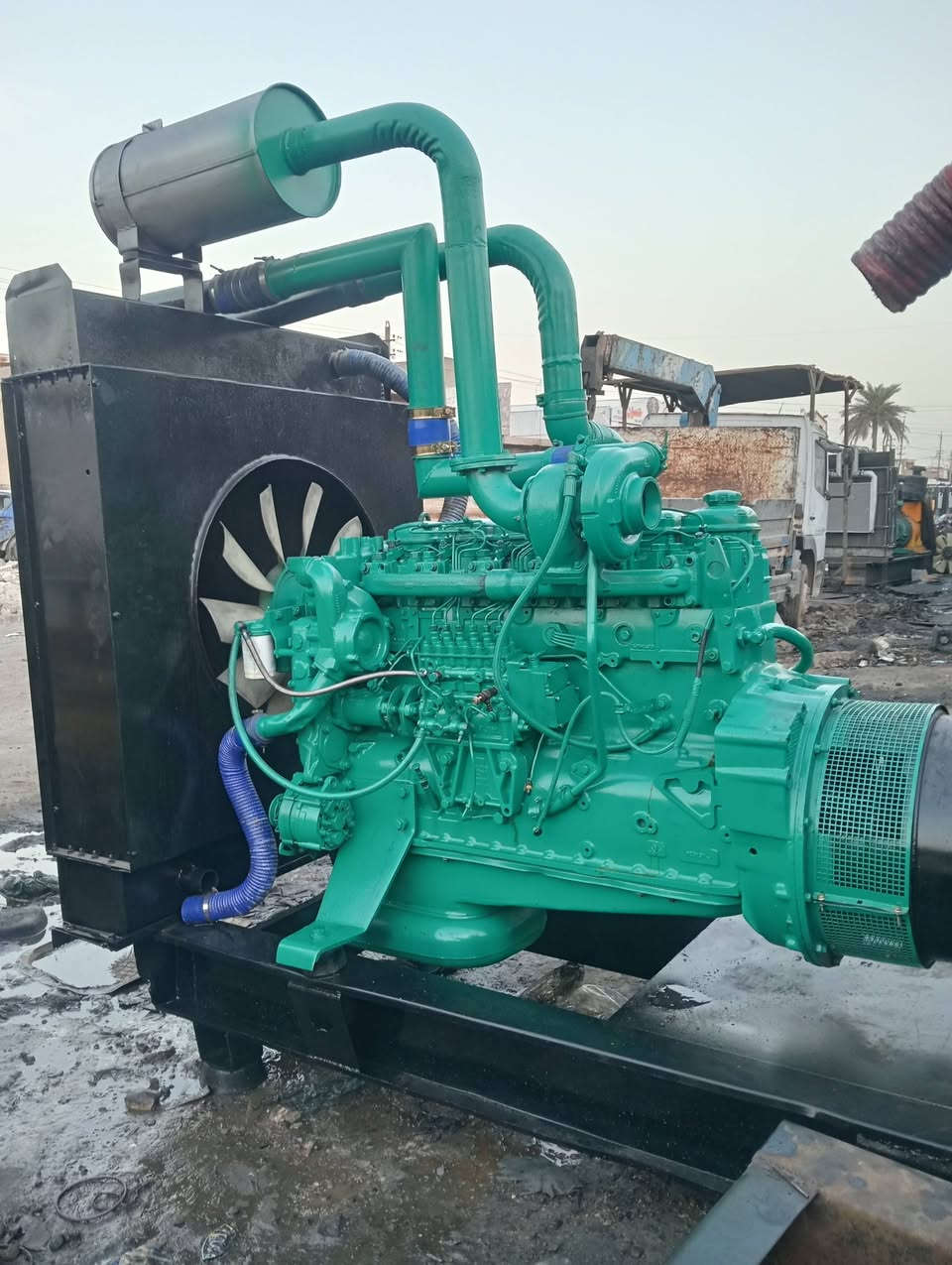 للبيع مولده نوع فالفو دي 10 حجم 103 بم كهرباء توليد 200 كيفي شرط لا بخار لا صرف  ولضمان حمل سعر 50بيهه مجال للشراي مكان بغداد ***********
