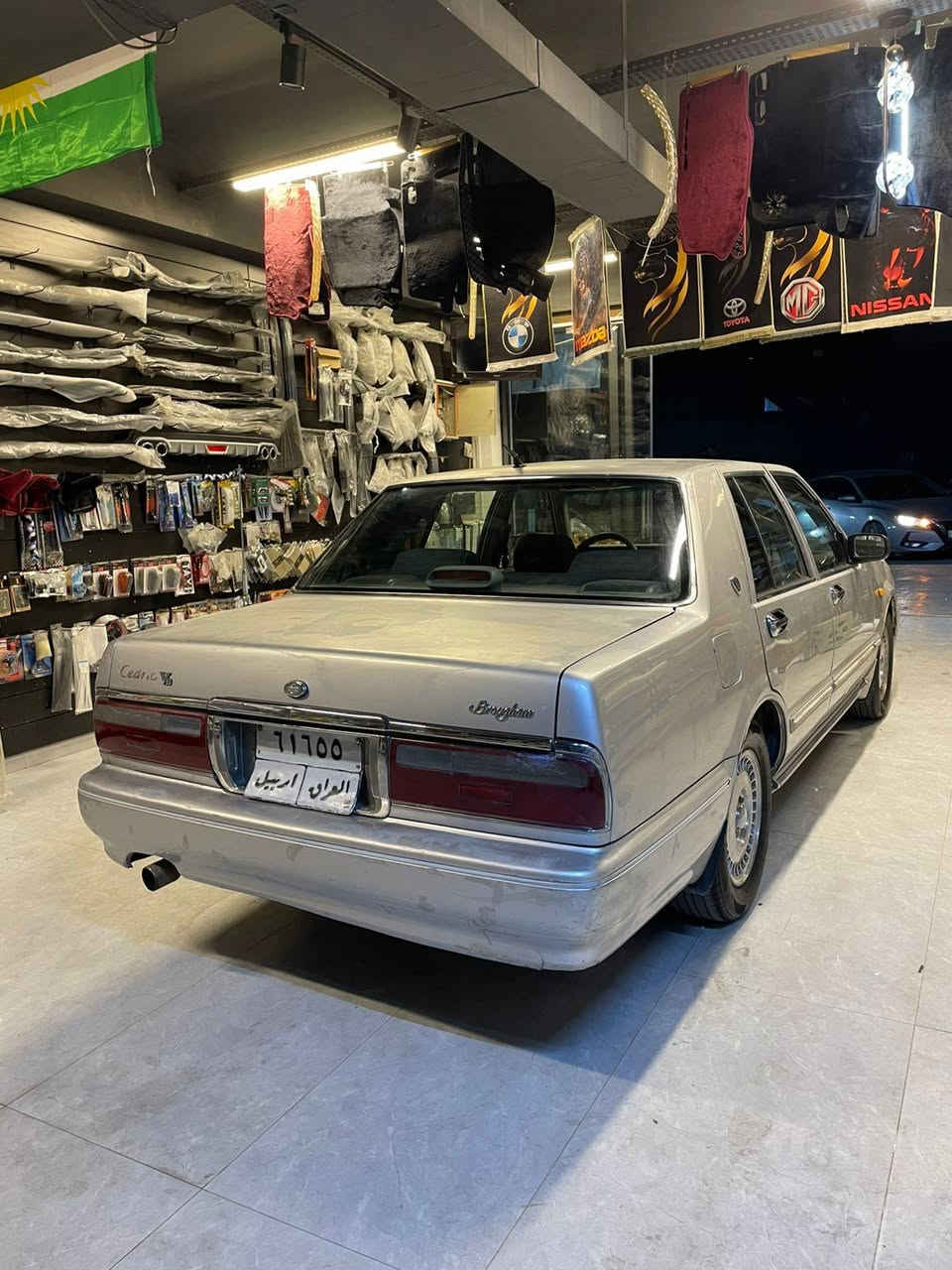 سلام علیكم ✋
للبیع نیسان سدرك مودیل 2001 
كیر عادي تبرید وتدفئه شغال محرك v6

بي 4 اربع قطع صبغ بدون دواخل ابشرط 
رقم اربیل اصلي اب شرط كل محافظات عراق 

سیاره حلوه و نظیفه مال بیت بسمي 
4 تایرات جدید كیرو محرك اب شرط فیتر

سیاره جاهز من كل شي تحویل مباشر مكان اربیل 
رقم موبایل *********** واتساب 
*********** تحیاتي للجمیع 🫡..
