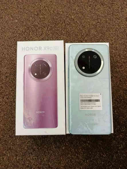 هونر اكس ٩ سي لبيع ذاكرته ٢٥٦ الرام ١٢ بطاريته ٦٦٠٠ كامل ملحقات مكفول استخدام اقل شهر سعره ٢٨٠
لتواصل ***********
