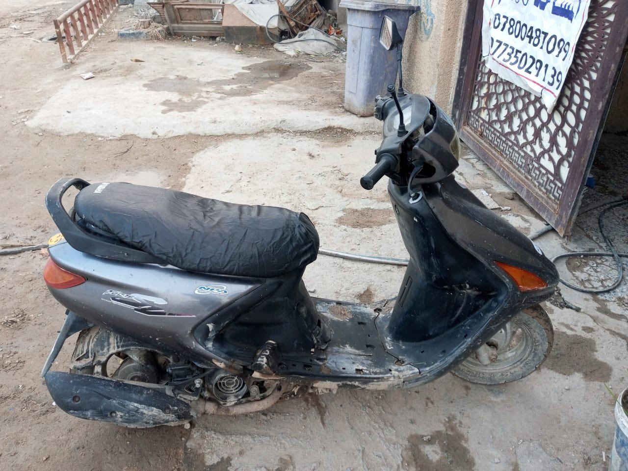 مكلف بالنشر 
دراجة فراشة للبيع 
مكينتها حلوة ناعمة كهربائيات شغالة 
سعرها ٣٠٠ وبيها مجال 
عنوان حلة مركز
خاص ما متواجد 
***********
