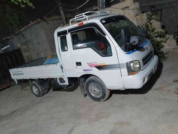 السلام عليكم قرده ام عيون للبيع مكاني كربلاء رقم ديالى بسمي السعر مالته 75 وبيه مجال شي بصيط مكفوله صبغ دوس وصفاح البدي فقط محرك كير شاصي رقم شاصي تبريد ثلج تدفئه شغاله *********** تحويل ثاني يوم
