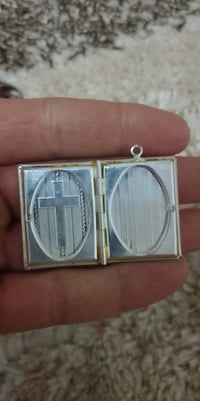 اكسسوارات شخصية • للبيع