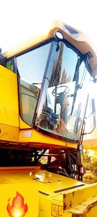 اللهم صلي على محمد وآل محمد 🌺 للبيع حاصده نيو هولند موديل 2009    خمسه...