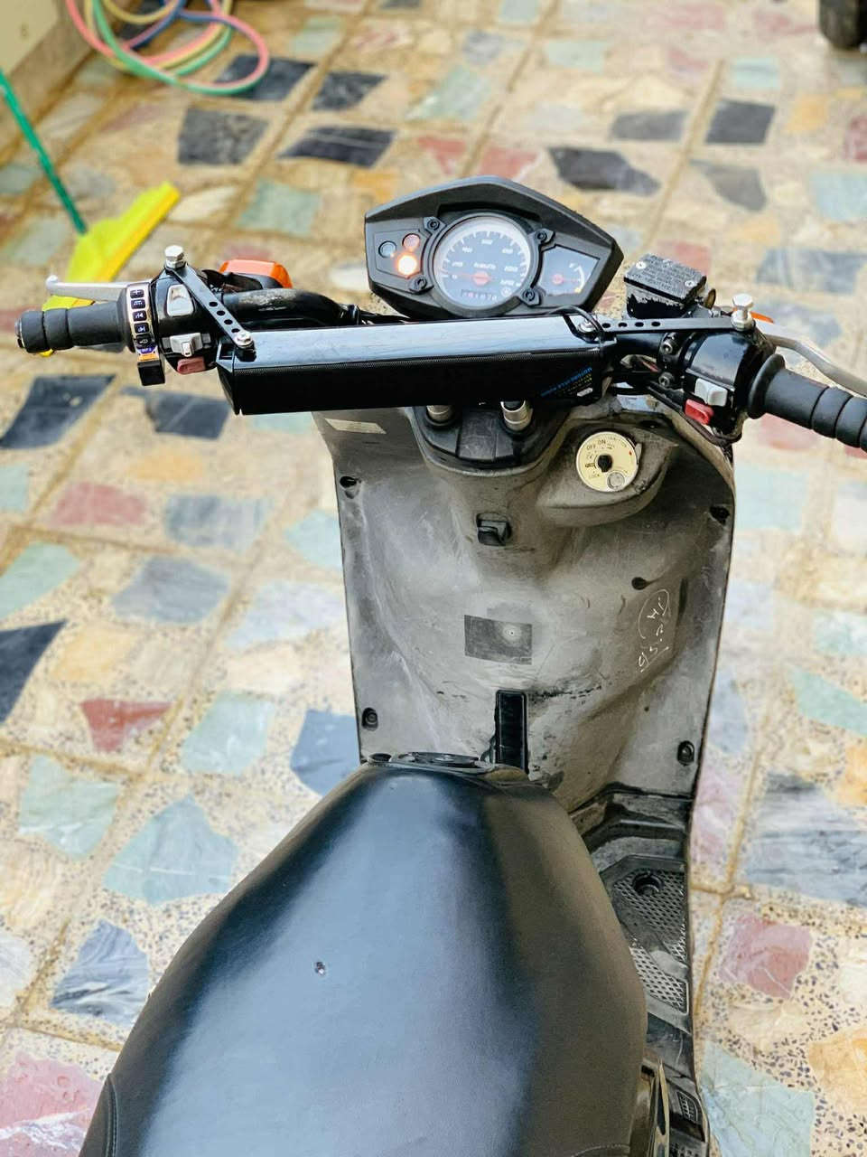 سكنس جبلي موديل ٢٠٠٨ مكاني حسينيه سعر ٧٠٠ ***********
