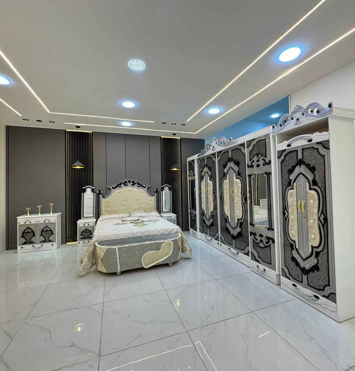 وفرنا لكم مجموعه جديدة من الموديلات الغرف الصاج بتصاميم عصرية وحديثة مميزة ✨ 

مكونات الغرفة
١/ كنتور
٢/ ميز مرايه
٣/ ميز بلازمه
٤ /زاويه
٥/ سرير
٦/ تاج الجربايه
٧/ ناصي جربايه
٨ /قواعد جربايه
٩ /كومديات عدد٢ 
الاضافات حسب رغبة الزبون 
طابوريه
شازلون الجربايه
شد ونقل جميع المحافظات متوفر بأجور مناسبة ✨
شد ونقل مركز بغداد مجاني 
أطراف بغداد 40 ألف 

الأسعار حسب الموديل 
من 950 ألف.. إلى...مليون وربع 

🦩شغل وصبغ  من اجود اعمالنا 💪
.
🤗ويانه غير طلبك يوصل لباب البيت باسرع وقت  سارع للحجز .

☎️للطلب والاستفسار يرجئ ارسال صوره الموديل ومراسلة الصفحه


**إذا كنت صاحب هذا الإعلان وتريد حذفه لأي سبب، رجاءا أرسل رسالة إلى الدعم الفني**