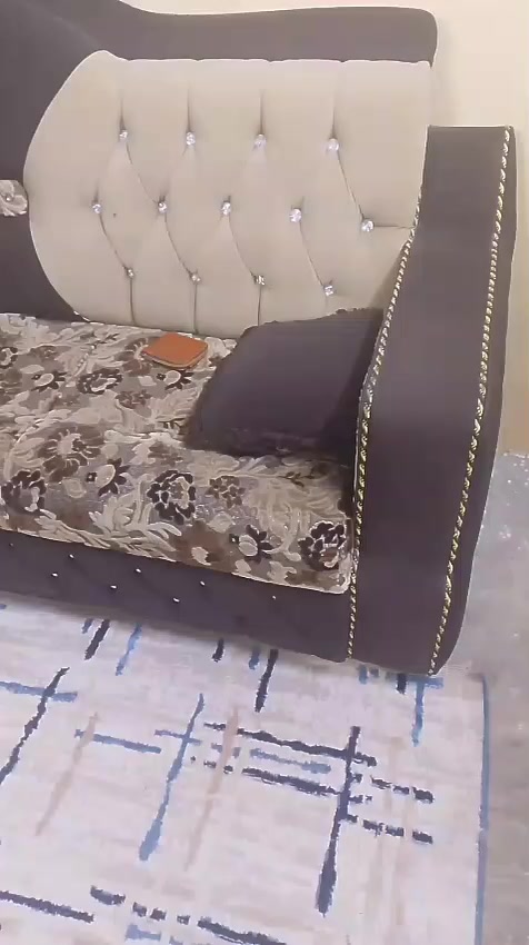 قنبه للبيع عنوان موصل دورة الحمام السعر350وبي مجال 9امتار زاويه واحد


**إذا كنت صاحب هذا الإعلان وتريد حذفه لأي سبب، رجاءا أرسل رسالة إلى الدعم الفني**