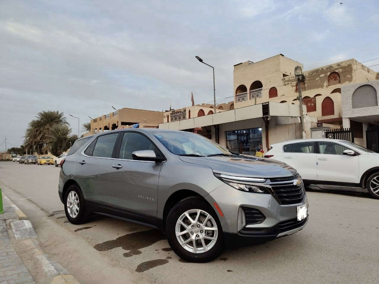 السلام عليكم
كوينكس 2024 للبيع وارد امريكي 
لون اسمنتي مميز 
ضربته كلش خفيفه حافه البنيد والجاملغ 
بدون تبديل وبدون لغود بدون شواصي 
انصبغ ربع البنيد والجاملغ رجع على البارد باقي مكفوله 
وصور الحادث بلمنشور 
دخول جديد ترقيم جديد 
رقم بغداد الانكليزي بااسمي تحويل وين مايعجبك 
موصفات Lt نص فول 
رادار امامي 
رادادات جانبيه وخلفيه
كامره
جنطه كهرباء 
تحديد مسار مانع اصطدام
وباقي موصفات معروفه
ماشيه  18 الف ميل يعني 28 الف كيلو بعده جديده السياره
السعر ب 178 ورقه وبيهً مجال بسيط 
مكان السياره بلكوت 
الاتصال على الرقم ***********
