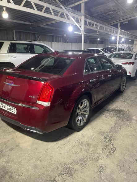 السلام عليكم                                                                                 C300 2018 كندي كلين مكفولة من الحادث                   بس الدعامية مبدلة ومصبوغة اثر مطب قوي                           وبارد بل باب الخلف السائق للبيع 255$ وبيها مجال      *********** متواجد واتس واب واتصال صور السونار اول تعليق
