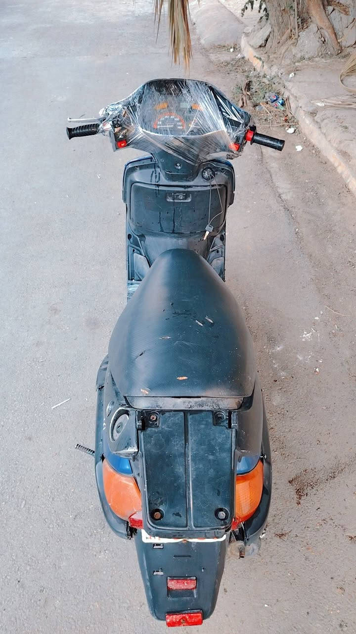 اللهم صلي على محمد وال محمد
دراجه فراشه 140 كله شغاله محرك خير من الله شلعه حلوه مكينه ناعمه
طسه ناعمه أوراق بيه مكاني بياع
السعر 300 وبيه مجال
*********** خابر وتدلل
