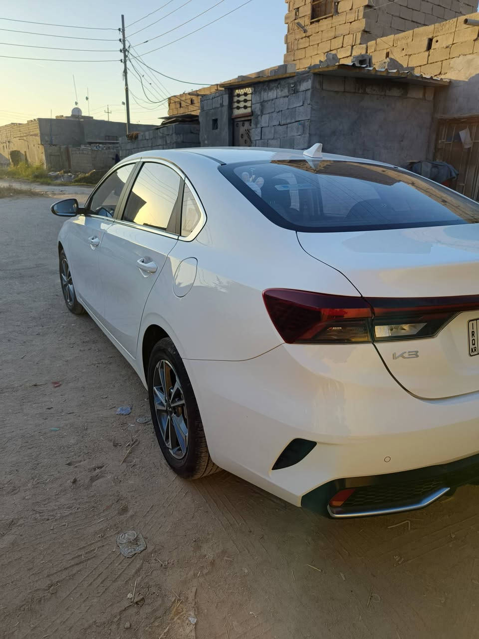 السلام عليكم كي 3 موديل 2024 

ماشية 28 ألف كفاله عامه 
 
فتحه بانو رامه 

دوشمة كامله كشنات و الأرضية 
 
السيارة وكالة بسمي 

السعر 143 وبيه مجال 

العنوان محافظة البصرة

***********
