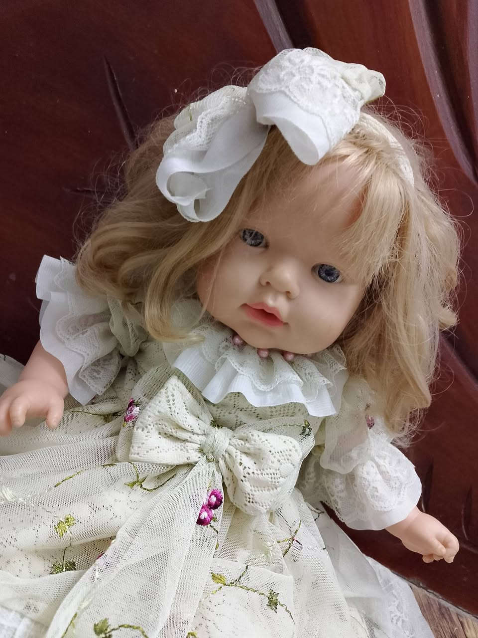 دمية جيلاتين عيون زجاجية معطرة
البدلة وتفاصيلها شغل ايدي 🥰


**إذا كنت صاحب هذا الإعلان وتريد حذفه لأي سبب، رجاءا أرسل رسالة إلى الدعم الفني**