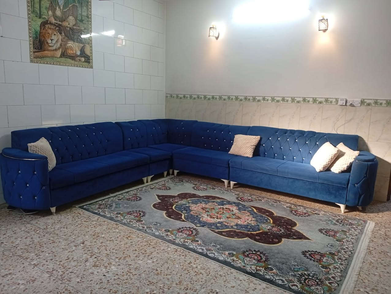 سلام عليكم ديوان استقبال للبيع نضيف و مرتب السعر 250 وبي مجال بسيط عنوان بغداد


**إذا كنت صاحب هذا الإعلان وتريد حذفه لأي سبب، رجاءا أرسل رسالة إلى الدعم الفني**