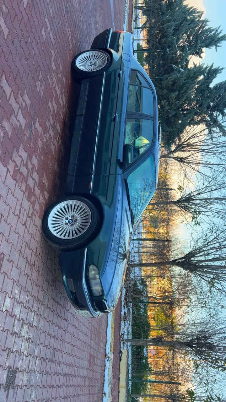 Bmw ًخفاش
موديل1996
حجم محرك44
سياره معمرهه جديد دعامي لل دعاميه
موصفات 1~1فول فول
تبريد تدفيه شغال''كشنات جلد هيتر'ًسلايد' اربع جامات كهرب''دواخل فورميك''دبل ايرباك'' تخم خلفي امامي جديد'' سندوك شفت'' دعاميات حساسات ''شاشه كاميره''كهربايات كلهه شغال  بكلايتات امامي شادلهه جديد'' تخم ويلكب شادلهه بل كرتون 500دولار''بطاريه جديد 105امبير''
سياره مصبوغه عام لل جماليه بيدون معجون فقط صفحة سايق بيهه ضربه خفيفه
كير محرك مكفولات ✈️ اخوان سياره جاهز جاهز من كل نواحي''تحويل بشرط سياره جاهز لل تحويل
سعر (85)ورقه حق جيتك بيهه مجال
عنوان قضاء عقرة قريب من موصل اربيل
***********
***********
واتساب فايبه ر موجود عل كورك
