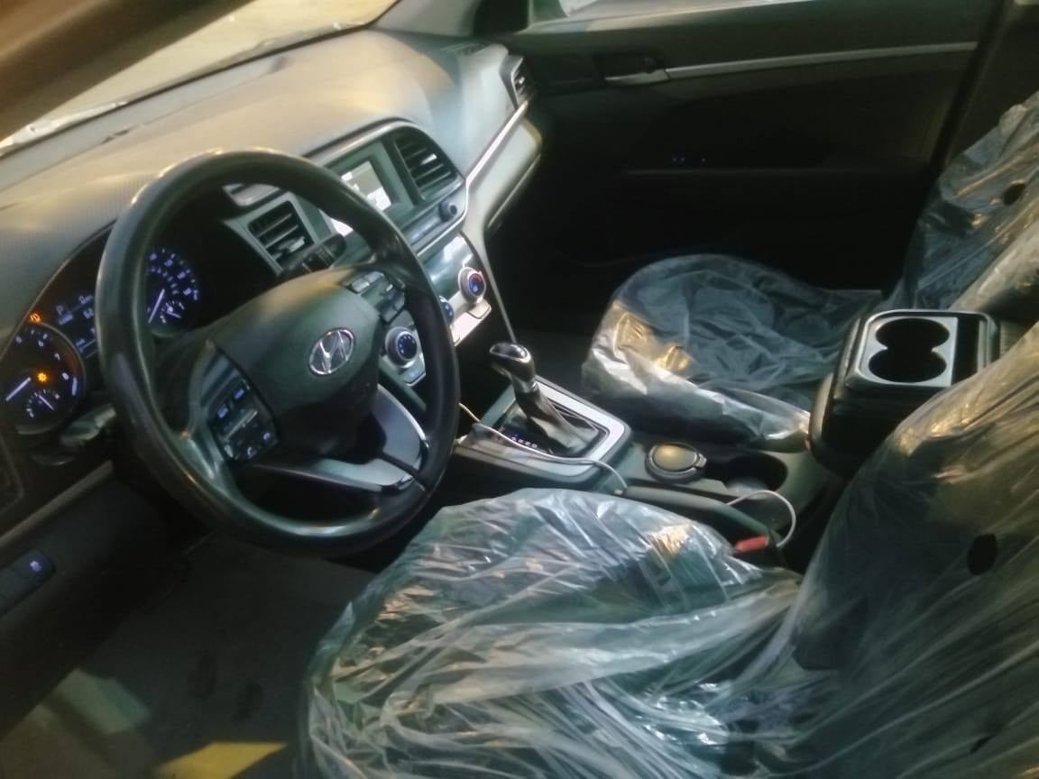 السلام عليكم النترا موديل ١٩ امريكي بصره حره تحويل ثاني يوم حادثها جاملغ وبنيد السعر ١٢٥ وبيهه مجال مكلف بالنشر لمعرفة تفاصيل أكثر رقم راعي السياره ***********
