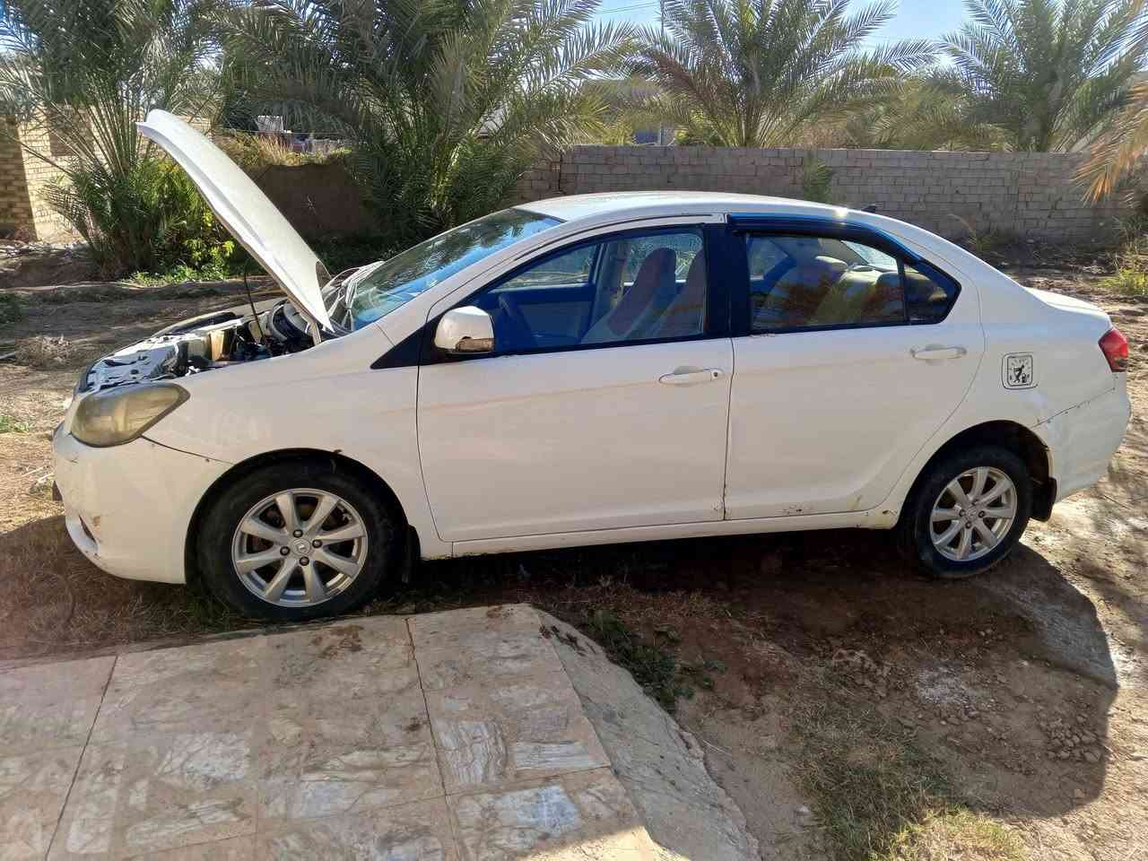 سلام عليكم ورحمة الله وبركاته سيارة فولكس مديل13 للبيع سعر خاص مكان السيارة الحله ابو غرق رقم صاحب السيارة ‏‪***********‬‏
