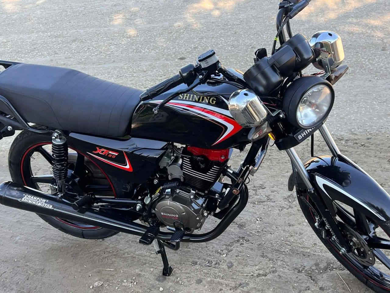 السلام عليكم دراجه موديل 25كفاله عامه اوراق كامله  طالعه بشهر السادس مكاني بابل القاسم ناحيه الطليعه وتفاصيل اكثر خاص او ***********
