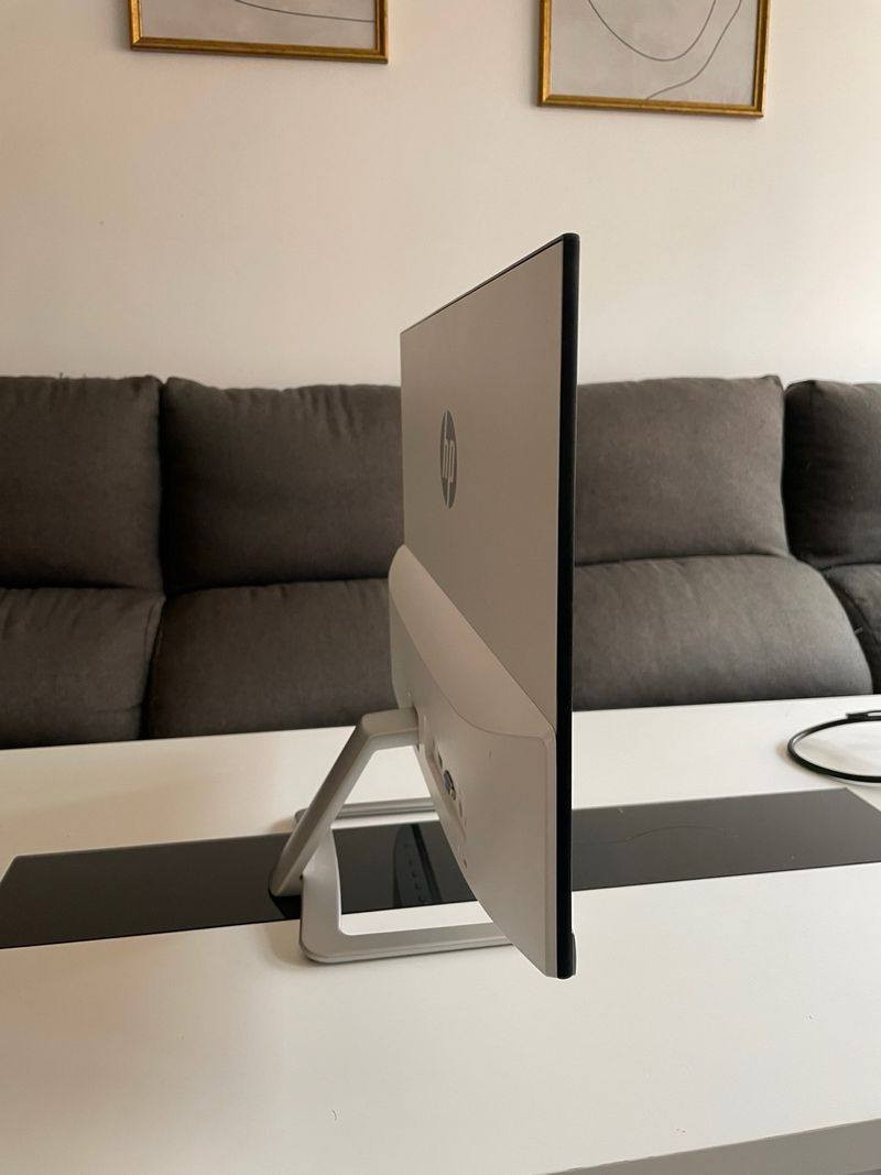 السلام عليكم
شاشات للبيع

الجي 22
الدقة 1920×1080
75 هرتز
السعر 70 الف

اج بي 22
سلم ips فريماس
دقة 1920×1080
60 هرتز
السعر 100 الف

متواجد على واتس اب
***********
