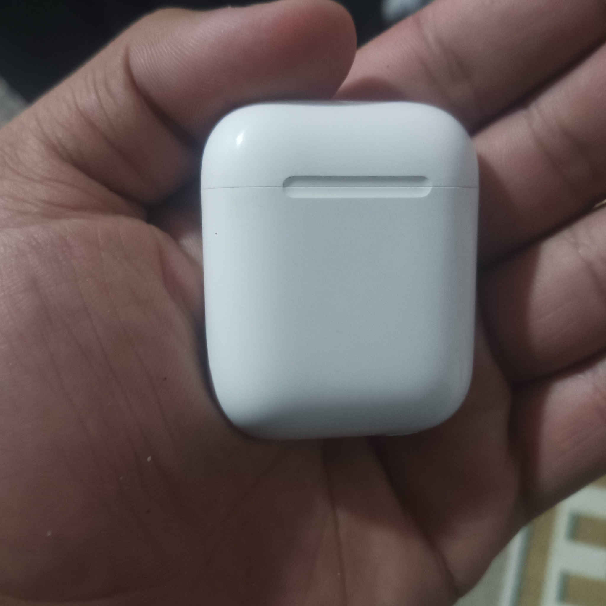 أير بود أصلي أصلي مو تقليد ذني لي نشرون بيهن هاي أصليةةةة تشتغل تك واحد بس صوت. واضح بي نقاوة عنواني بصرة صالحية لعلم سماعة أيفون تشتغل تكين بس انردويد تك وحدة عنواني بصرة صالحية ***********سعر 40
