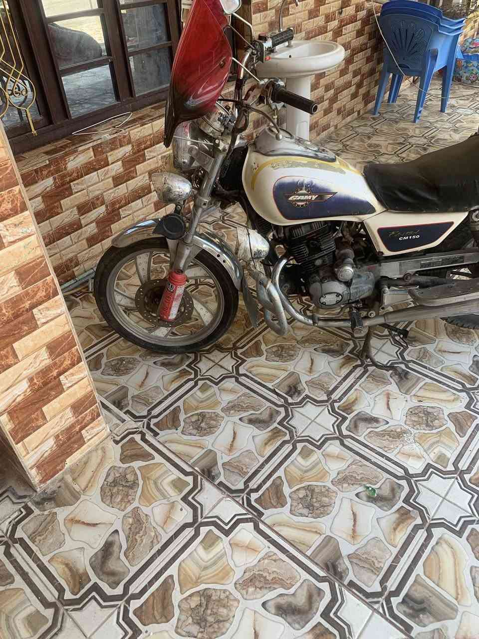 السلام عليكم جني للبيع موديل ٢٠١٥ شغال سلف هندر بي دخانه بيضه قليله كهربائيات كامله اوراقه كامله مكاني دوره الامام عبدالله ابن علي هاتف *********** سعر٣٢٥
