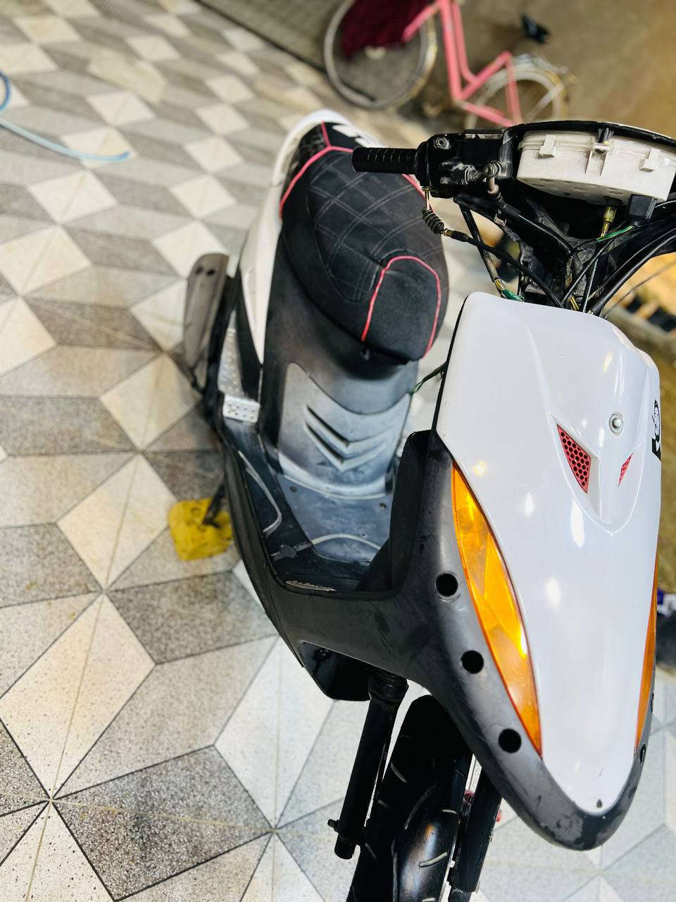 السلام عليكم 

ماكس عدله للبيع مكينه 49 مكينه خرسه شلعه ومعدل مفوله كلشي بيهه شغال كهربائيات سلف اشاير هورن دشبول الدراجه مال جناي سعرهه 550 وبيهه مجال بسيط مكاني حصوه الخاص مفتوح


**إذا كنت صاحب هذا الإعلان وتريد حذفه لأي سبب، رجاءا أرسل رسالة إلى الدعم الفني**