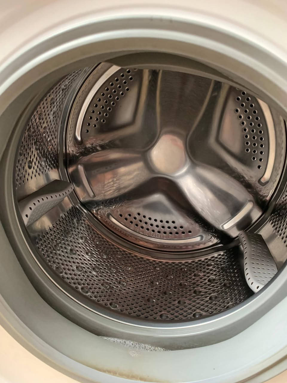 غساله اوتماتيك
نيوال 8 كيلو

مامصلحه ولا برمجه

السعر 160 وبيها مجال 

العنوان موصل شقق الخضراء

***********
