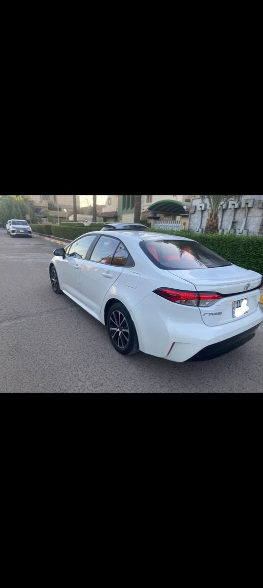 سلام عليكم كورلا هايبرد موديل 2025 كفاله عامه
فول مواصفات  كراسي كهرباء كشنات جلداحمر 
زيرو ماشيه 3 
 سياره بسمي تحويل ثاني يوم رقم سياره بغداد مكاني بغداد شارع فلسطين سعر تصال رقم 
***********
