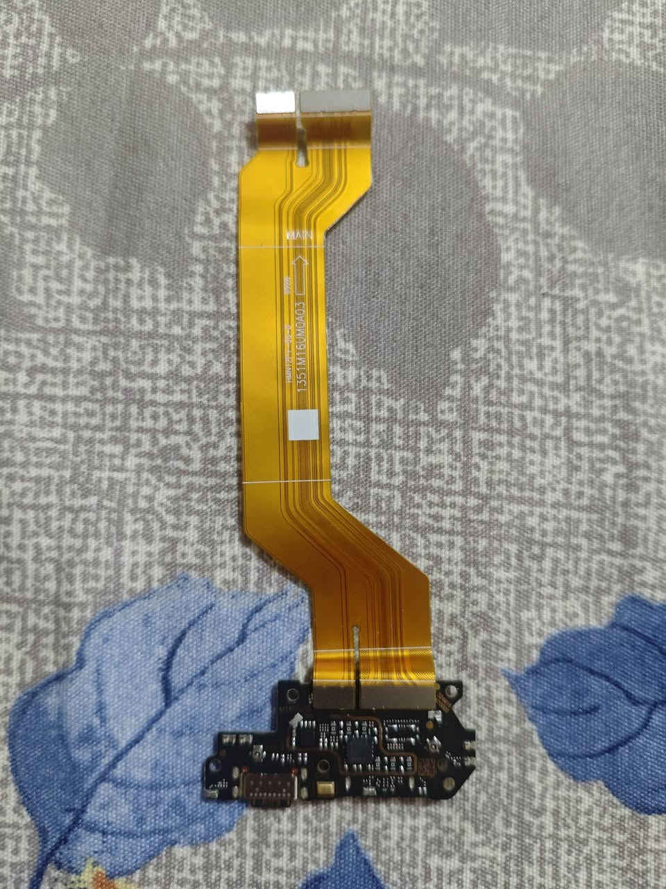 سلام عليكم  جهاز ريدمي نوت 12 برو بلاس تفصيخ
شرط الفحص وضمان سبوع
------------------------------------------------------
شاشة بـ فريم كامل  تفصيخ سعر 45 الف مع التوصيل 
بورد تفصيخ ذاكرة 256 السعر 40 الف مع التوصيل 
بطارية تفصيخ السعر 25 مع التوصيل
ايسي شحن مع شريط بيانات تفصيخ سعر 25 مع التوصيل


**إذا كنت صاحب هذا الإعلان وتريد حذفه لأي سبب، رجاءا أرسل رسالة إلى الدعم الفني**