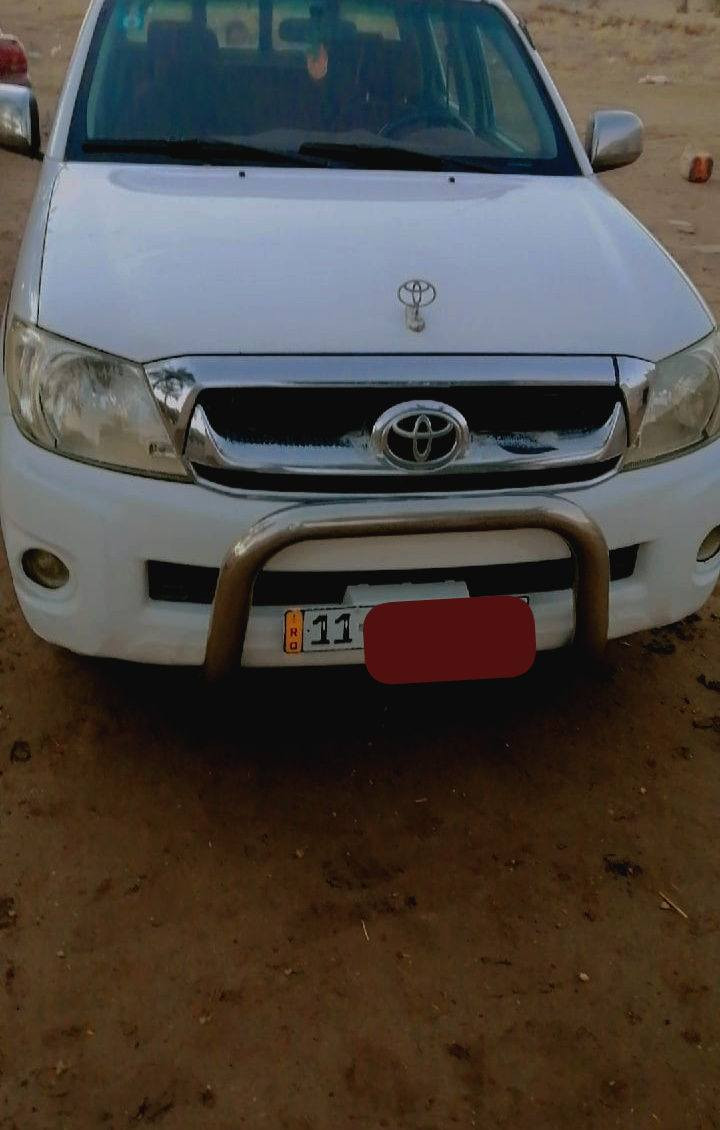 سلام عليكم بيكم هيلوكس مديل2009
كير عادي رقم بغداد انكليزي سنويه ال 30 مكفوله كفاله عامه تخم تايرات شاصي رقم شاصي شاصي19 حداديه باتري جديد  الاستفسار عل الرقم (***********) مكان بابل شوملي
