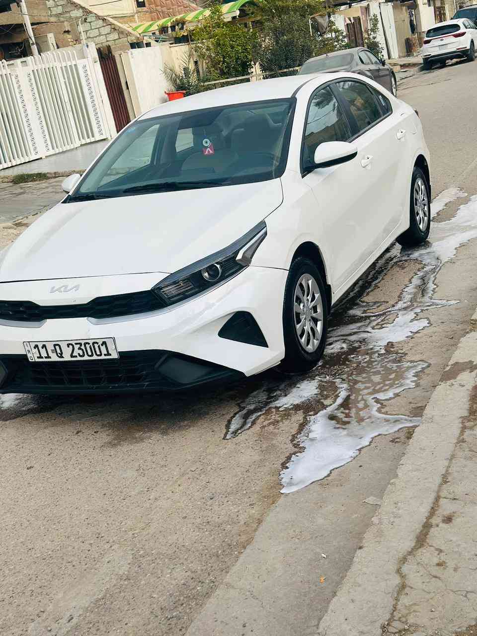 كيا سيراتو 2024 محرك 2000 دوش وكير ايتي موصفات نص شاشه كأمره مدوشمه عام ماشيه 40 كيلو بيه طخه بالبند وجاملغ موضح بصوره مصبوغ علكده السعر 167 بي مجال رقمي ***********
