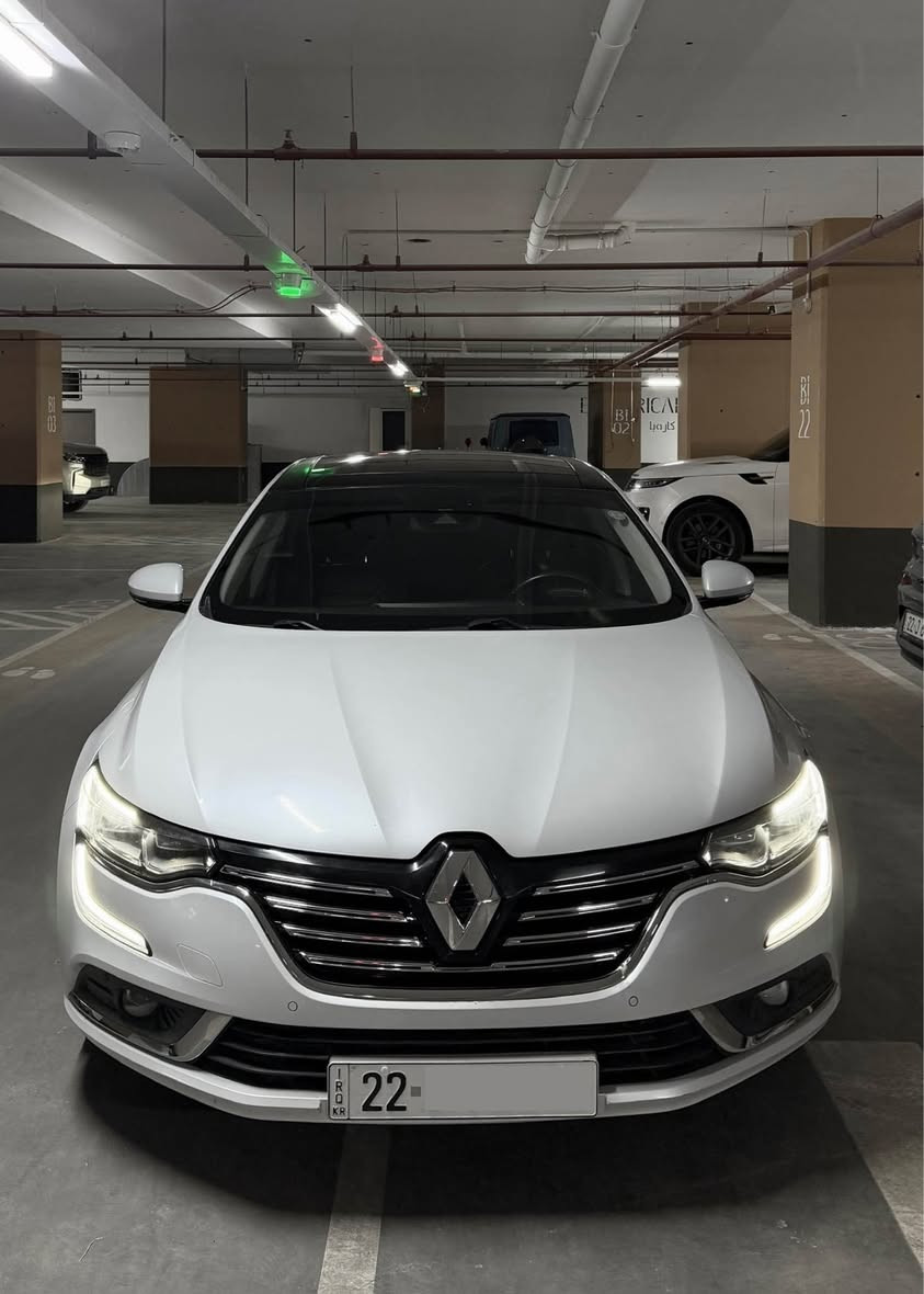 رینۆ تالیسمان ٢٠١٨ فوول
بێ بۆیاخ کلین فوول سفری شەریکەی موهەنەد کارس
مەودای ڕوویشتن: ٥٠.٠٠٠ مایل
رەنگ دەرەوە: سپی
ڕەنگ ناوەوە: رەش و قەیسی + ٧ رەنگ لیدی دەشبۆل و شاشەکان
شاشەی سورعە: ئەلیکترۆنی ٥ شێواز + ٧ ڕەنگ
سەقف: پانۆڕاما + داخستنی هەستیار (کاتێ مندال یان دەستت لە دەرەوەبێ بەخۆی داناخرێ و دەکرێتەوە بۆ پاراستنی گیانی)
جامەکان: ئاوتۆ + هەستیاری جام + سیستەمی وەن تەچ + سیستەمی داخستنی ئۆتۆماتیکی 
(لەگەل هەبوونی دەست یان سەر لەسەر جام بەخوی دادەبەزێتەوە + لەگەل دەبل قوفل کردن بەخوی دادەخرێ لەگەل پانۆڕاما)
ڕادار: ٣٦٠ پلەی دەورووبەر + ئاوێنە + هێلی شەقام
کۆشنەکان: کۆشن مەساج ( سێ مود دوو کۆشنی پێشەوە) + کۆشن هیتەر ( هەرچوار کۆشن) + کۆشن سارد ( دوو کۆشنی پێشەوە)
ئاوێنە: شەفت + ڕادار + لید + زیرەک (لەگەل بەگ دادەبەزێ بۆ پئشاندانی ناوچەی خوارەوە)
مۆدی لێخورین: پێنج مۆد ( ئیکۆ + کۆمفورت + سپۆرت + پێرسۆ+ ناتۆرال)
دەشبۆل: داتاشۆ (پیشاندانی هێمای شەقام و هێماکانی لادان و خێرایی )
+ هێلی لاکان (لەگەل نزیک بوون لەهێلکاری ئاگادارت دەکاتەوە)
+ ئاوتۆ پارک ( ئاوتۆماتیکی خۆی پارک دەکا وە لەپارکینگیش دێتە دەرێ)
+ ئاوتۆ ستارت و ستۆپ ( لەگەل راوەستان لە ترافیک لە خێرایی سفر بەخۆی دەکۆژێتەوە)
+ ئاوتۆ لایت (بەپێی پێویست خۆی لایتەکان دەکاتە عالی و ناسی) 
+ لەگەل سۆکان لایتی لایەکان پێدەبێ لایتی تەم
+ تەحدید سورعە + خێرایی سنوردارکەر + لەگەل ABS چواری پێدەبێ
+ مەخزەنی تەبریدی هەیە وەک بەڕادێک بۆ ساردکردن و هەلگرتنی خواردنەوەکان
مەکینە: ١٦ و توربوی ٢٠٠ هۆرس پاوەری بەنزین 
شاشە: نەخشەی عێراق + ئەندرۆید ئاوتۆ + ماوس 
گێڕ و مەکینە و کارەبیات و هەموو شتێکی بەشەرت
تایەو سەنەوی و رەقەمی نوێیە تا ٢٠٢٨
بۆ زانیاری زیاتر : *********** أربيل, العراق
