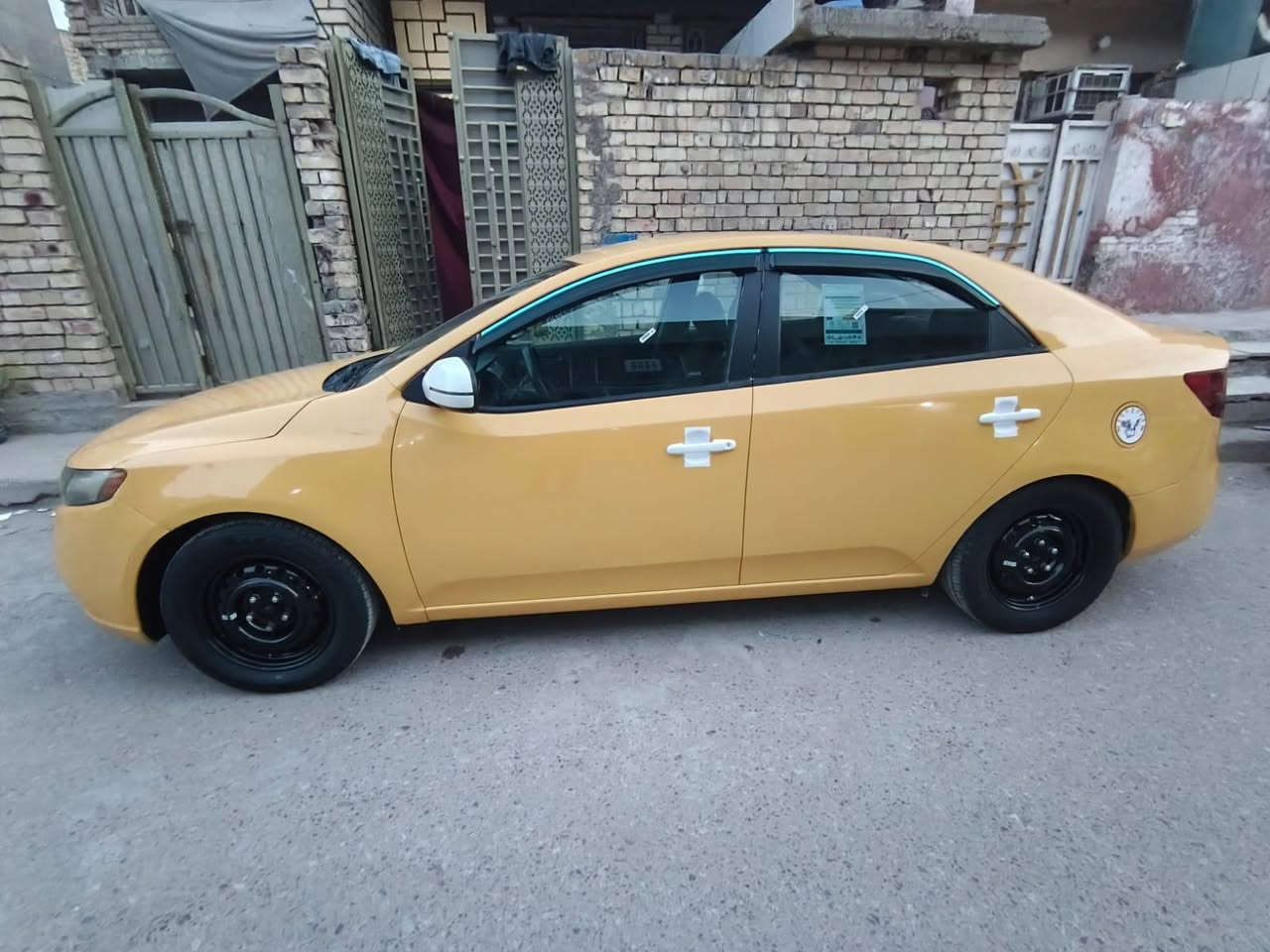 سلام عليكم
كيا فورتي موديل 11 رقم بغداد مصفره هئيه وغرامات  حادث جاملغ امامي بدون لا شاصي ولا لغد تخم تاير صدر امامي خلفي جديد بلكامل منظومه تبريد جديده صبغه جديده سياره جاهزة وكبل لشارع بدون نواقص محرك كير كفاله العنوان بغداد بلديات *********** السعر 88
