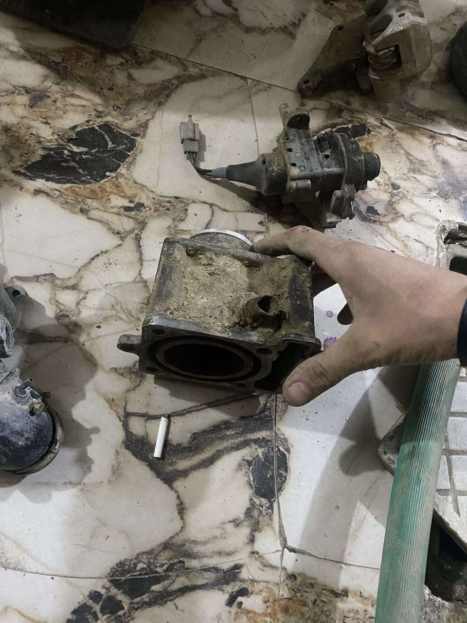 غراض كامكو بوليس اصليات كلهن كامله غراض شتريد اكو ***********مكان حله
