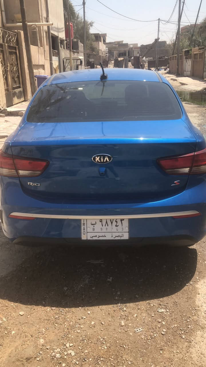 للبيع كيه ريو 2021 بصره
السعر 120 وبهه مجال  
دعاميه اماميه  وشخط بلباب ومسوي 
ماشيه 40  الف 
المكان بصره طويسه 
***********
