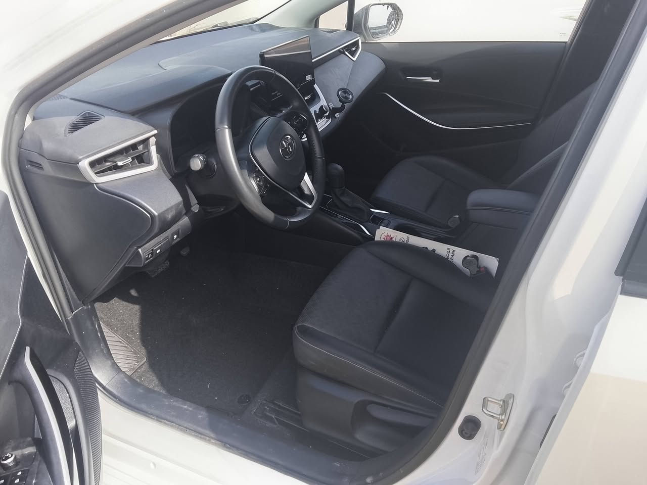 كورلا هايبرد موديل 25 مطلوبة للمصرف
رقم بغداد موجودة بلبصرة 
نظام مقترض وكفيل نفس البيت ولد وأبو كافلة  يسكن بغداد
فول مواصفات كشن جلد اسود 
حجم المحرك 1800
ماشية 9000
سعر 137 بيهة مجال حك الجية 
للاستفسار 
اتصل أو واتساب 
***********
