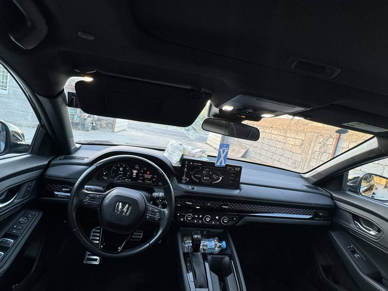 لسلام عليكم
اكورد  وارد امريكي هايبرد 
موديل 2023
مواصفات سبورت L
ماشيه 72قابل للزياده 
السعر190وبيه مجال 
صور الحادث داخل المنشور 
الاستفسار ***********
