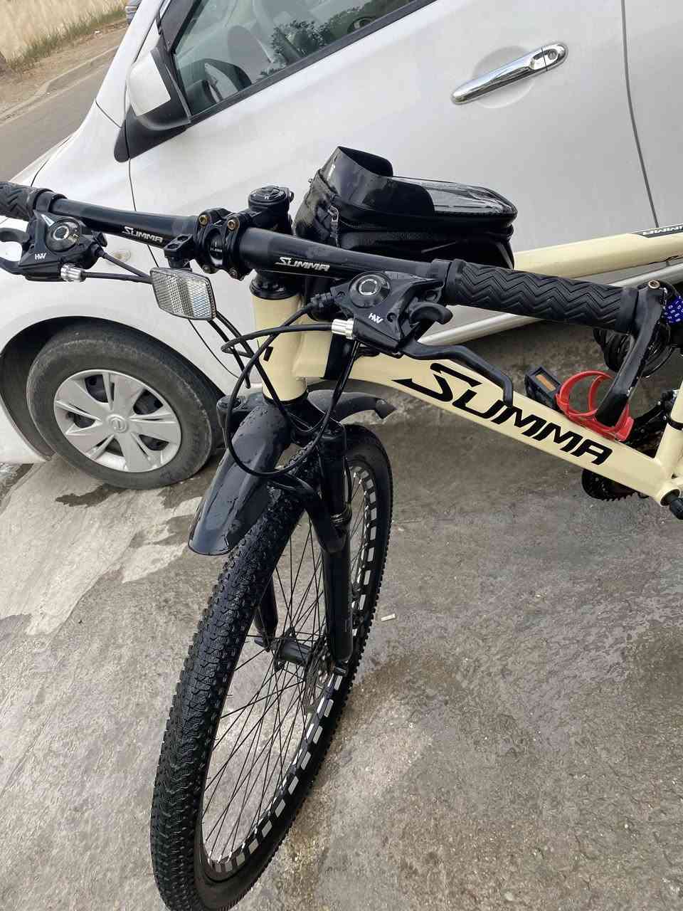 ماركة سوما جبلي للبيع حجم 29  مستخدم شهر مكاني حي الجامعة توصيل ماكو السعر 125 الف دينار *********** تحياتي للجميع
