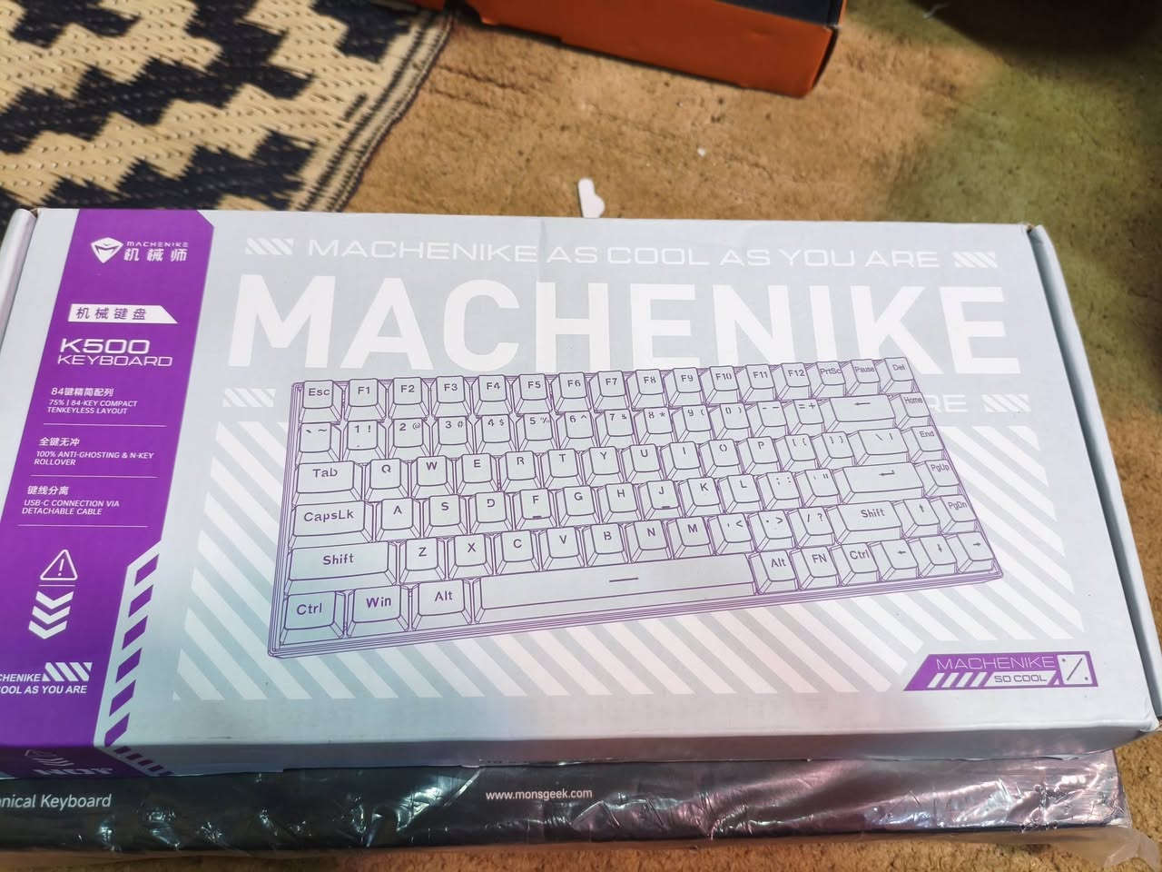 السلام عليكم شباب عندي هاي الغراض اي شي يفيدك ادخل خاص وتددل


**إذا كنت صاحب هذا الإعلان وتريد حذفه لأي سبب، رجاءا أرسل رسالة إلى الدعم الفني**