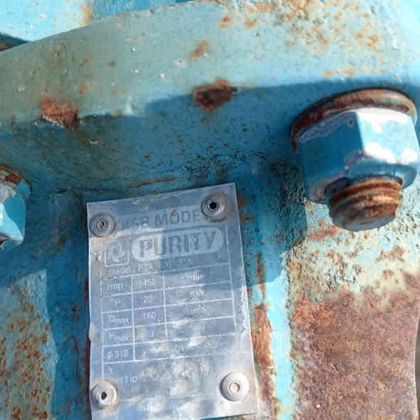 بسم الله وعلى بركة الله ضاغه للبيع مشتغله موسم واحد  هيت 36 مع ماطور 30 تضغط 70 نوزل مكلف بالنشر  للستفسار اكثر ***********
