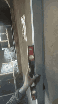 السلام عليكم لباخ مصري مكاني أبو الخصيب ومتفرغ للعمل لبخ خشب وناعم داخلي أو خارجي استلام هندسي متر أو قطعي 

          للتواصل *********** 👍👍
