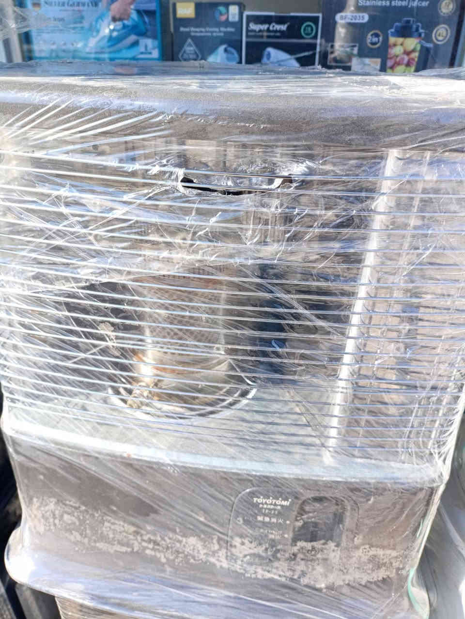 عرض راس السنه الاسعار داخل الصور
عنوان المحل كوت الزهراء ادم مجاور هكوري للهاتف النقال 
***********
من تجي للمحل ويه اي قطعه تشتري الك هديه
اهلا وسهلا بكم
